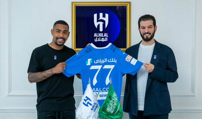عکس مالکوم فوتبالیست