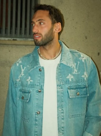 عکس پروفایل Hakan Çalhanoğlu