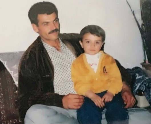 کودکی مرتضی شریفی
