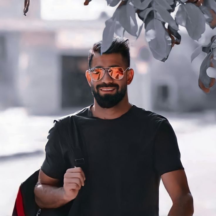 عکس پروفایل حسین کنعانی زادگان