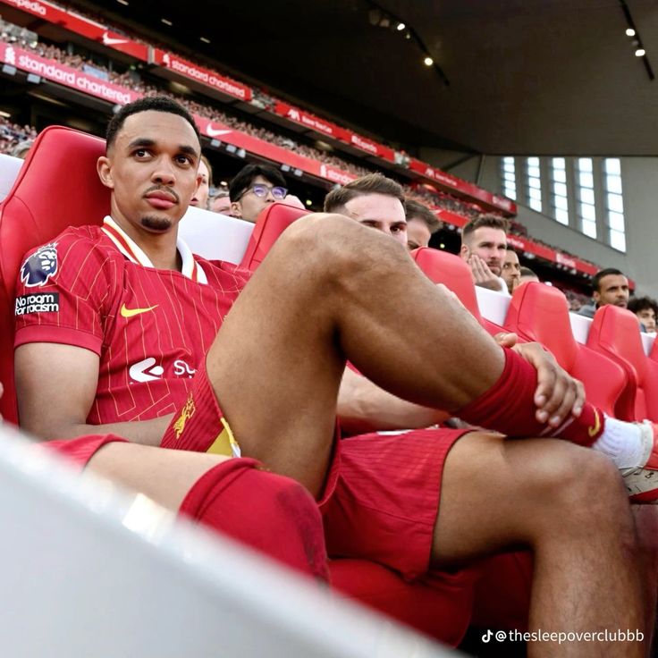 wallpaper Trent Alexander Arnold