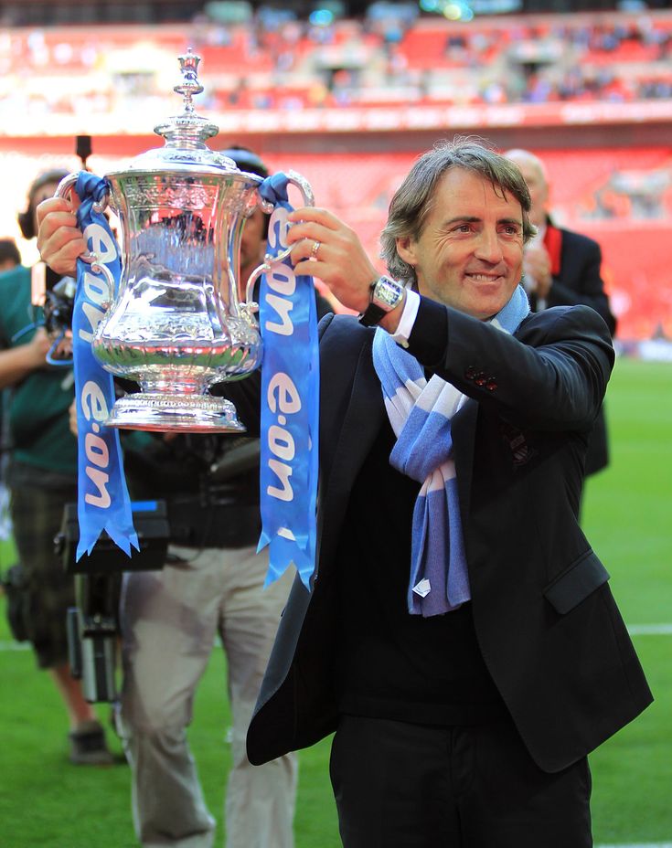 wallpaper 4k Roberto Mancini