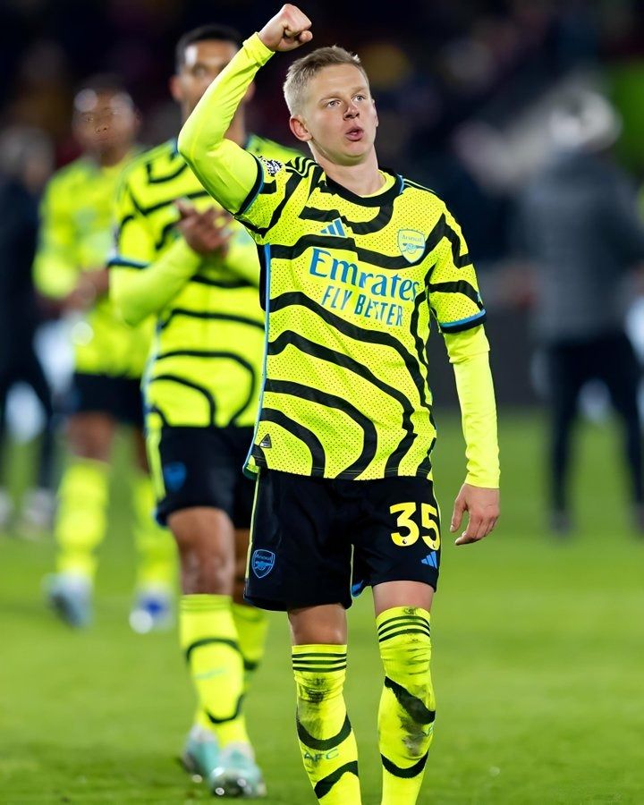 wallpaper 4k Oleksandr Zinchenko