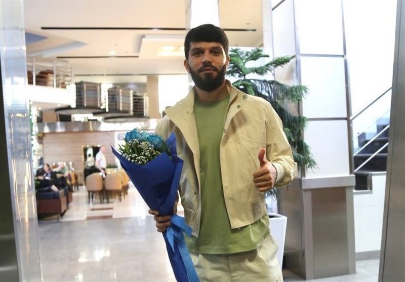 ماشاریپوف عکس