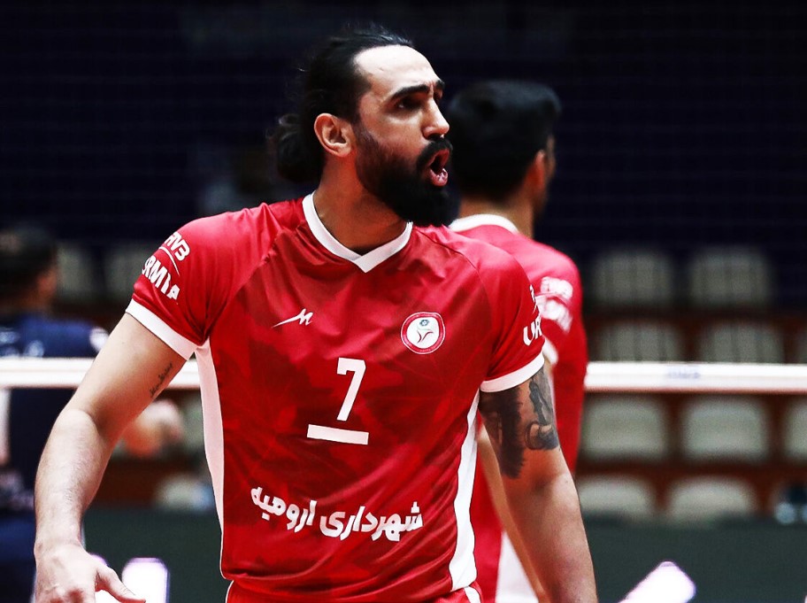 عکس پوریا فیاضی بازیکن والیبال