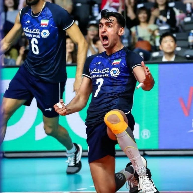 عکس پروفایل پوریا فیاضی