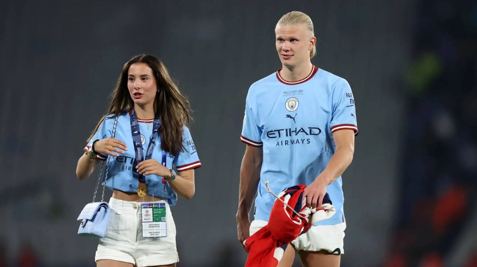 ارلینگ هالند و دوست دخترش