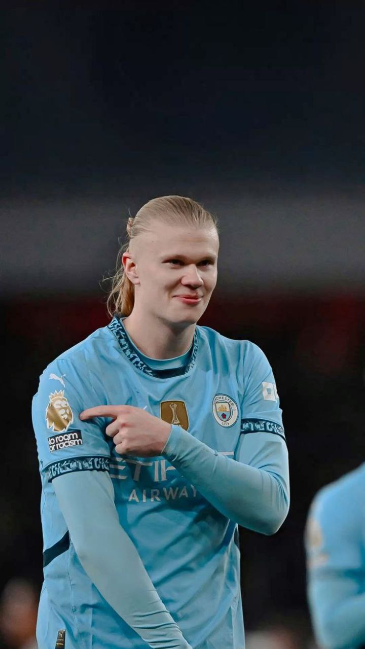 پروفایل ارلینگ هالند