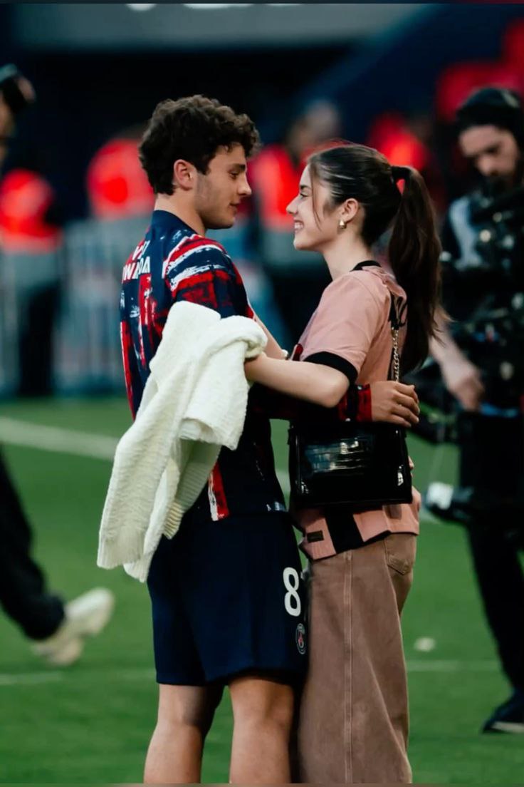 ژوائو نوس و همسرش