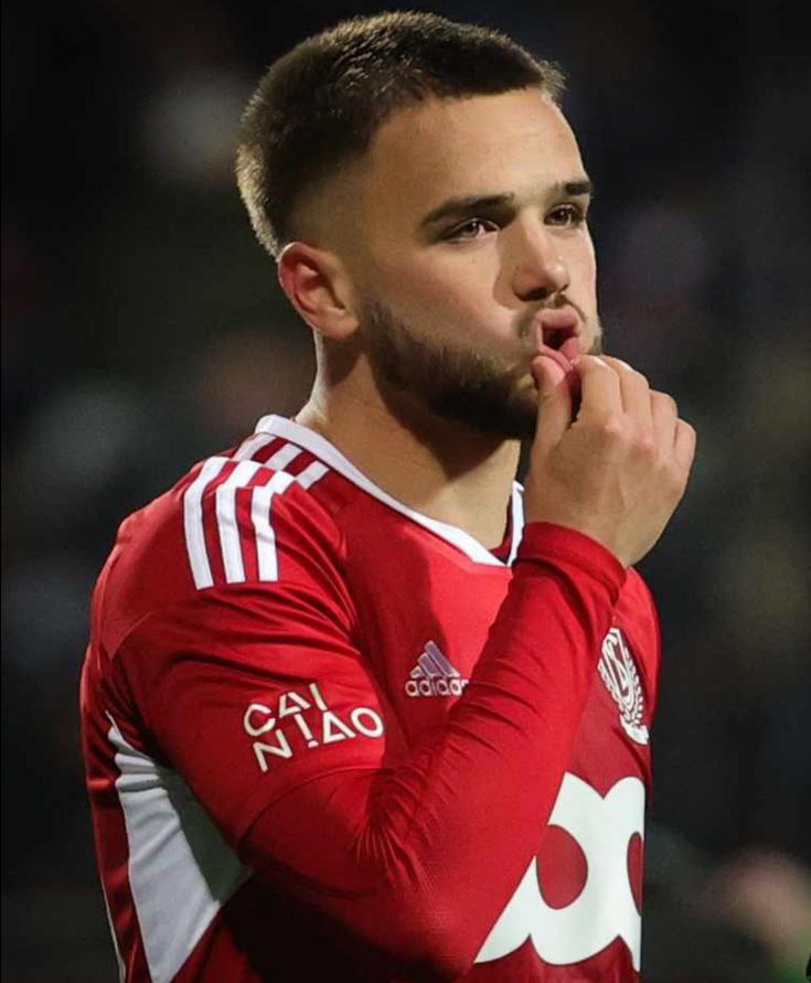 نیکلاس راسکین  نیکلاس راسکین