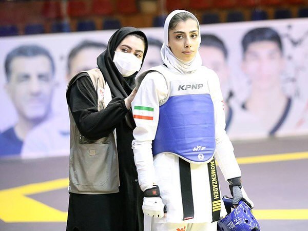 والپیپر مهلا مومن زاده برای کامپیوتر