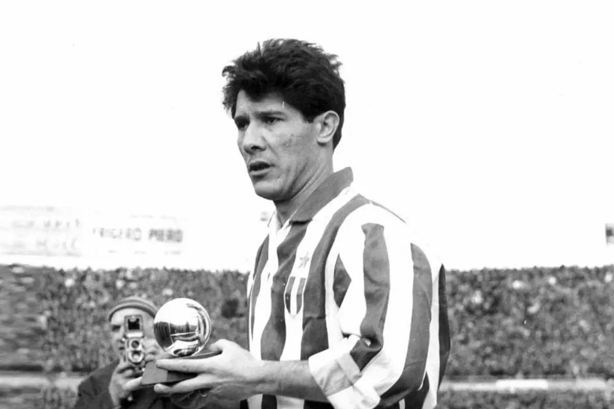 عمر سیووری عمر سیووری