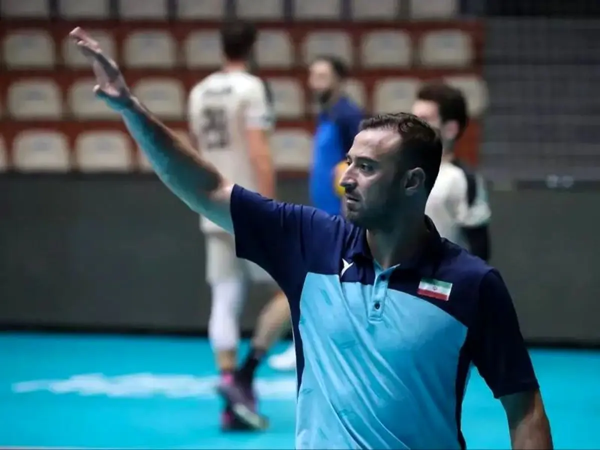 فرهاد نظری افشار سرمربی فرهاد نظری افشار سرمربی