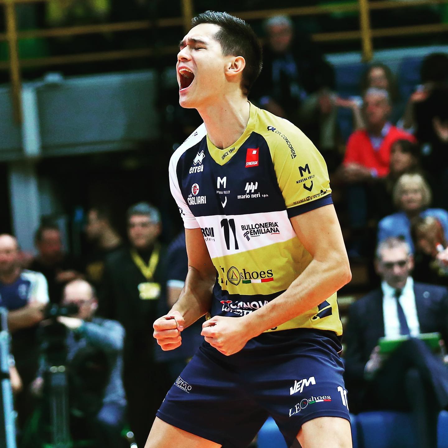 میکا کریستینسون مصدومیت