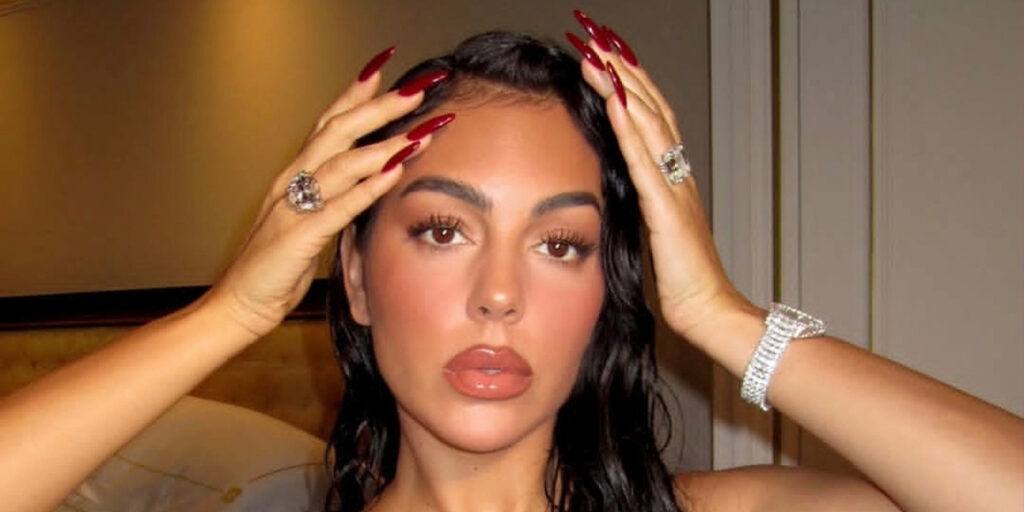 تیپ جوجینیا رودریگز در مهمانی ترامپ