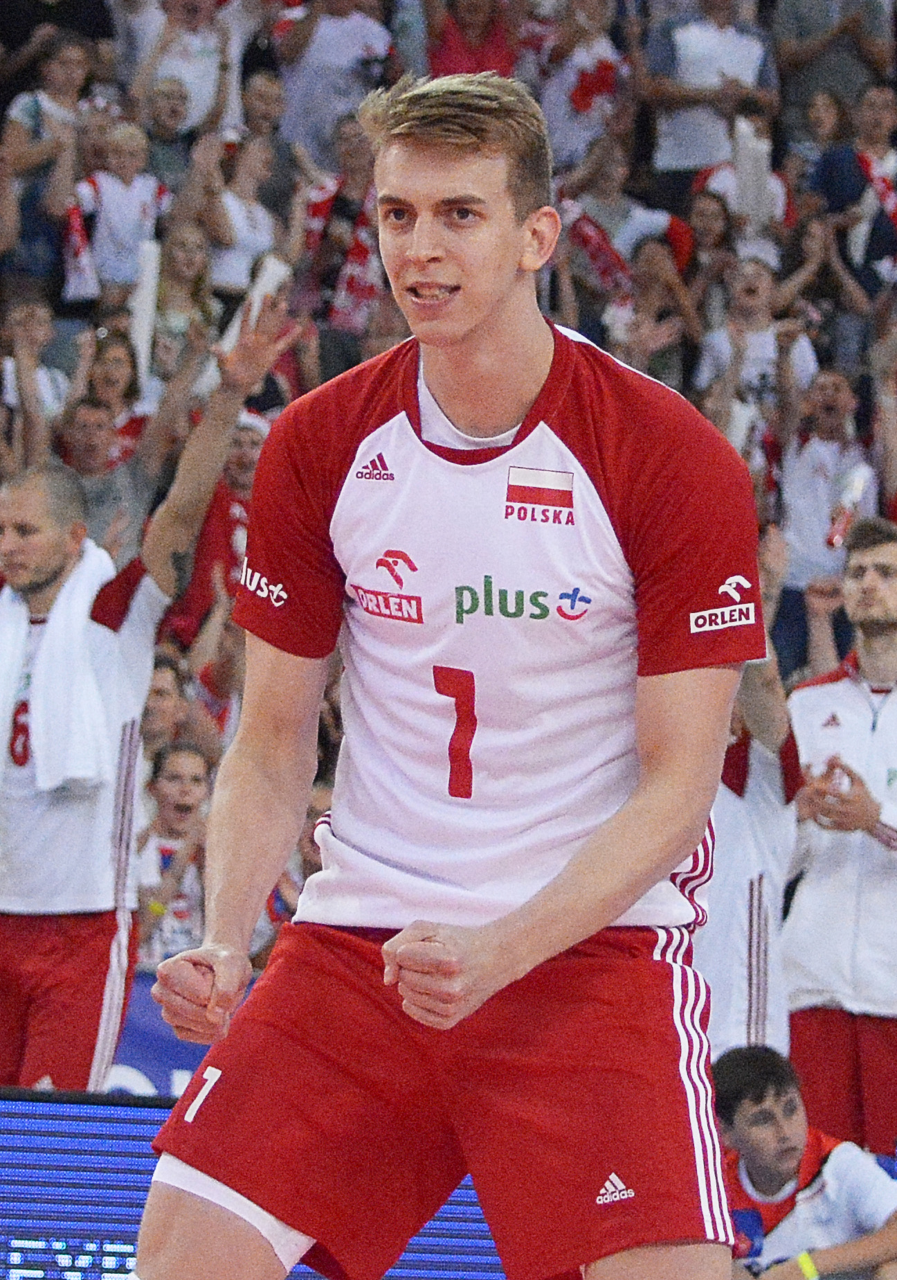 تیم فعلی آرتور شالپوک تیم فعلی آرتور شالپوک