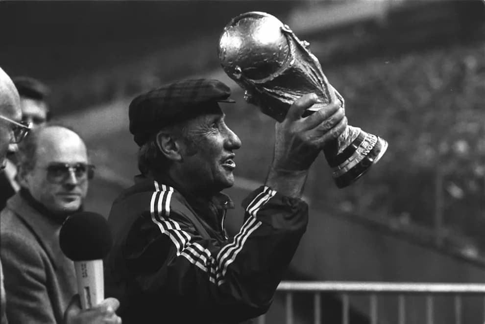 هلموت شون هلموت شون