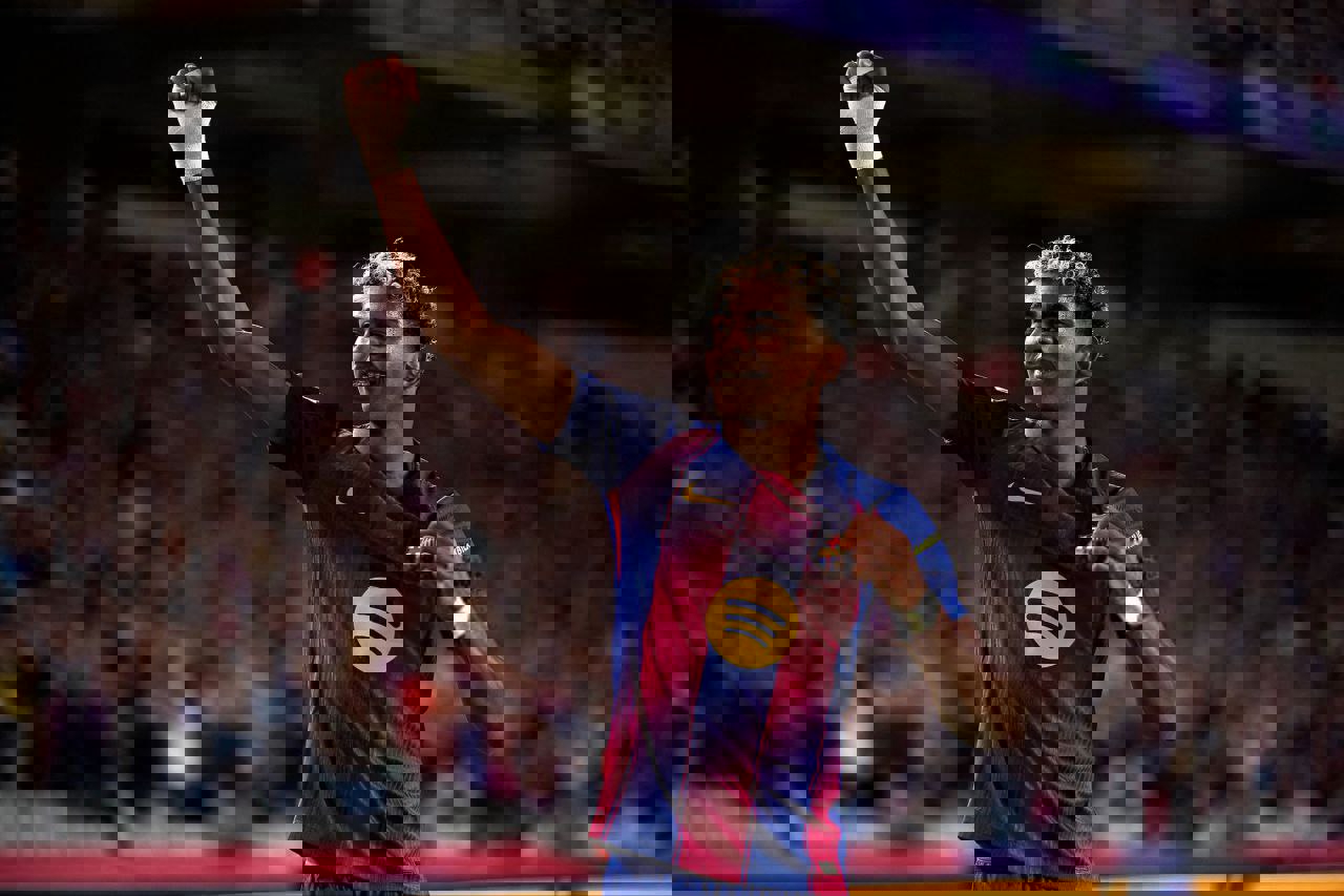 شادی بعد از گل یامال به الچه