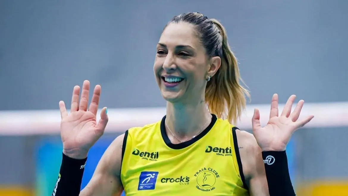 عکس کارول گاتاز والیبالیست