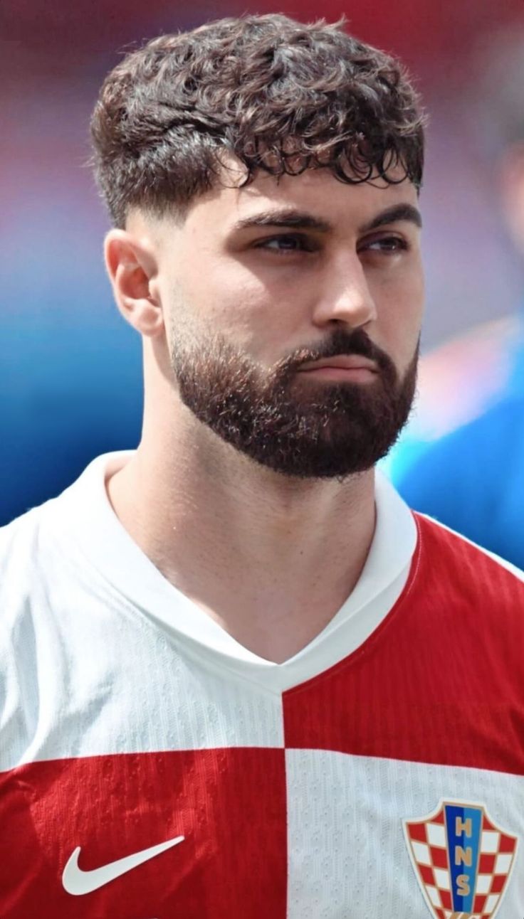 گواردیول بازیکن کرواسی گواردیول بازیکن کرواسی