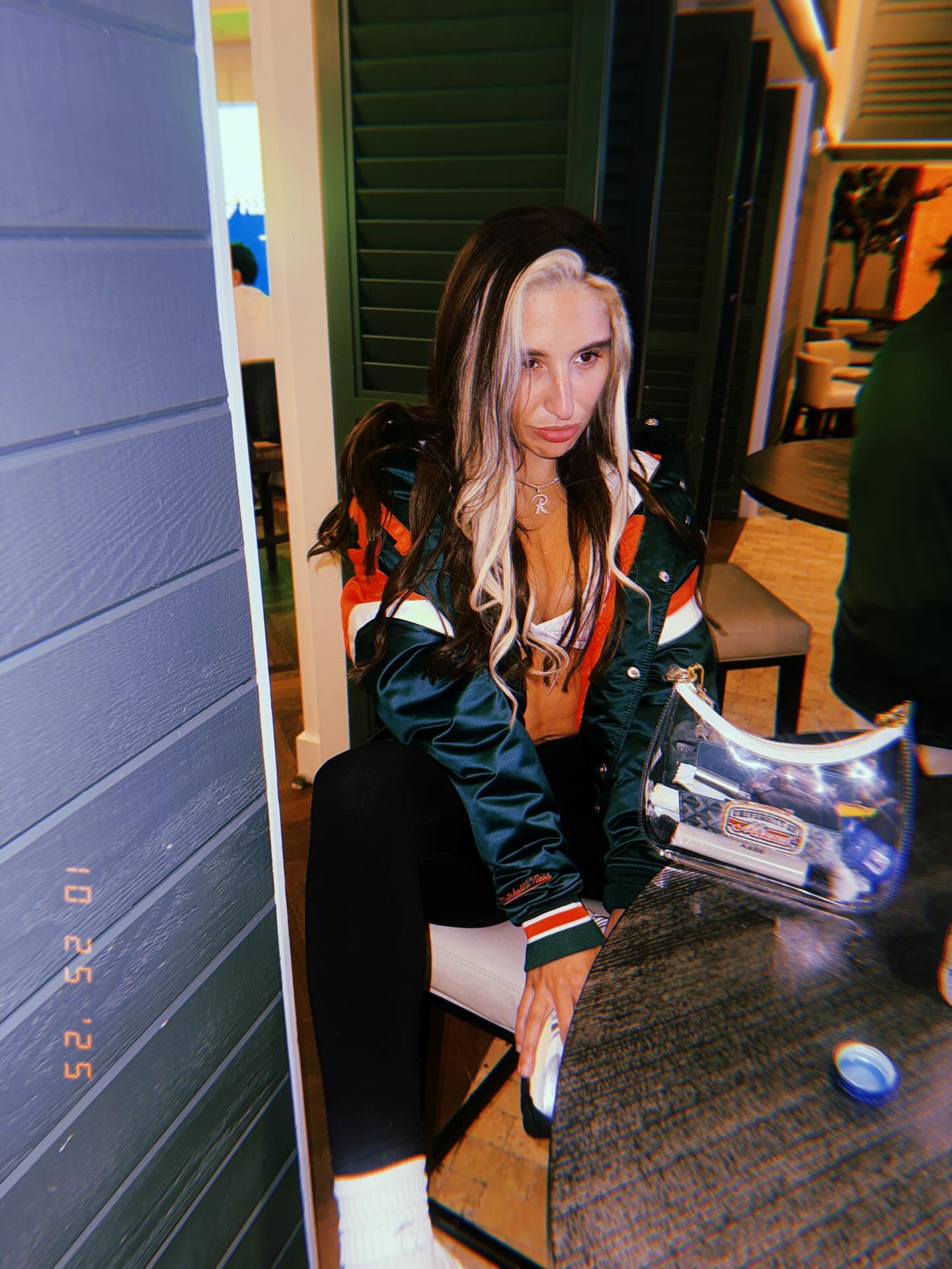 عکس پوزیشن داگی آبلا دنجر