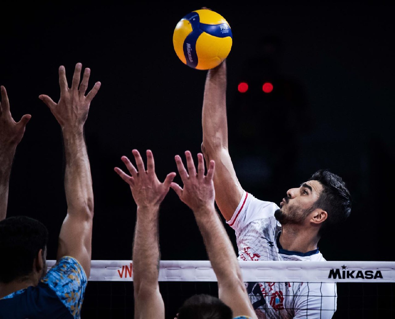 میثم صالحی کیست 