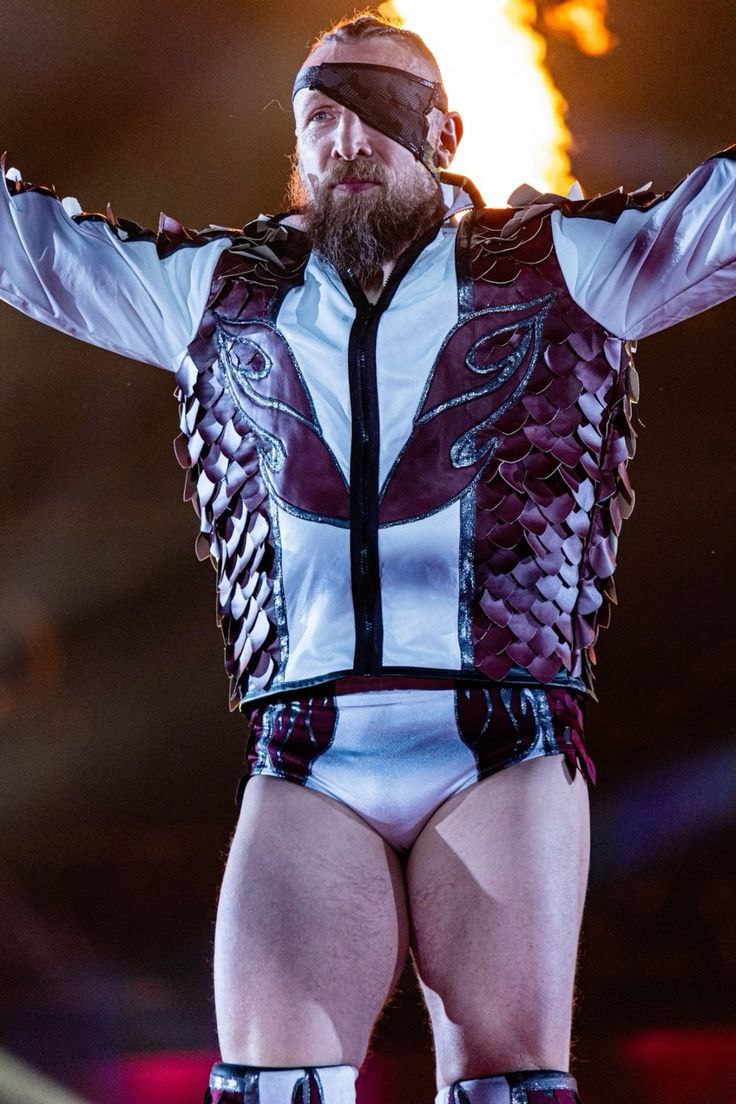 میزان دستمزد دنیل برایان میزان دستمزد دنیل برایان