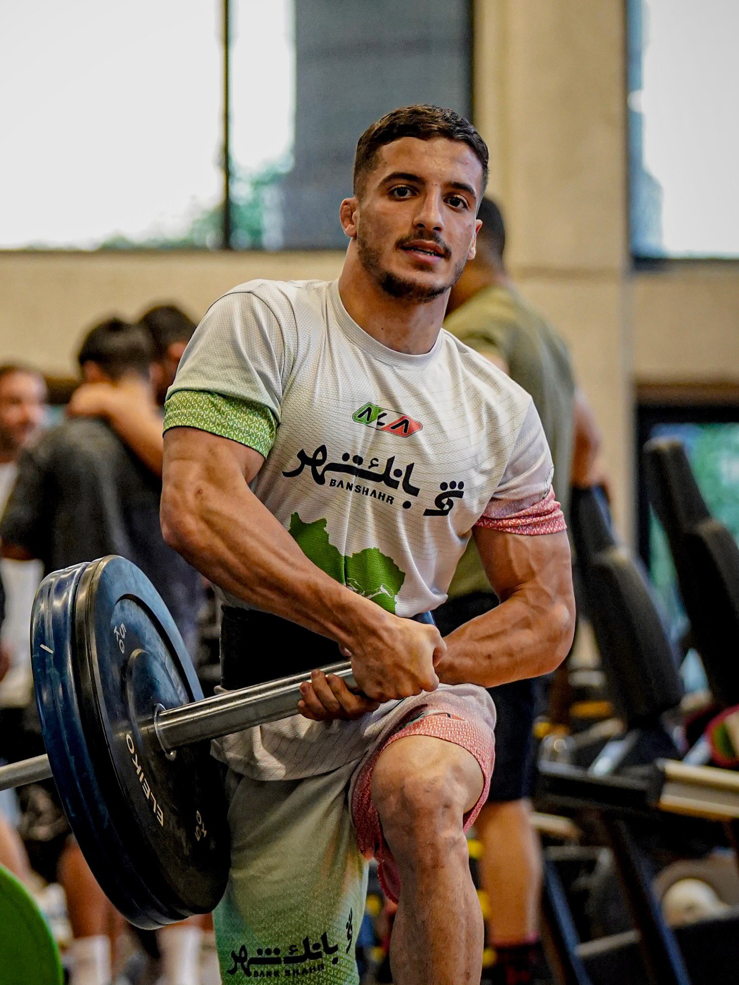 کشتی ابراهیم خواری