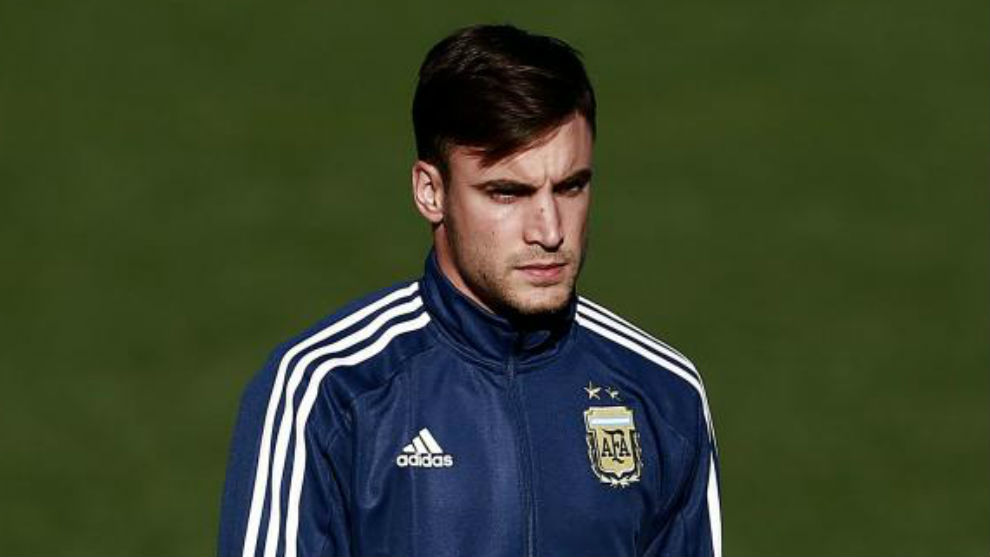 آمار نیکولاس تاگلیافیکو