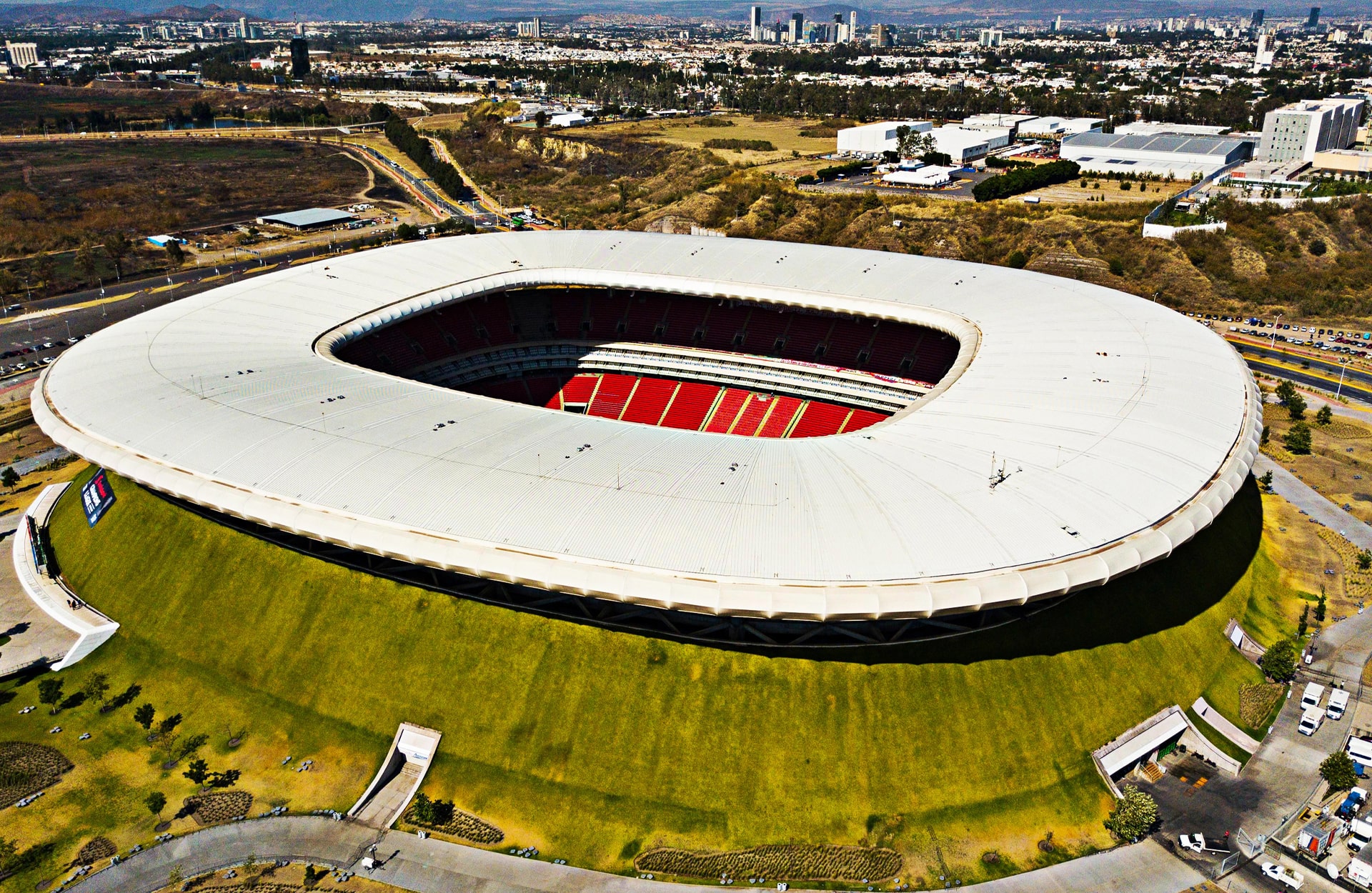 عکس استادیوم آکرون عکس استادیوم آکرون