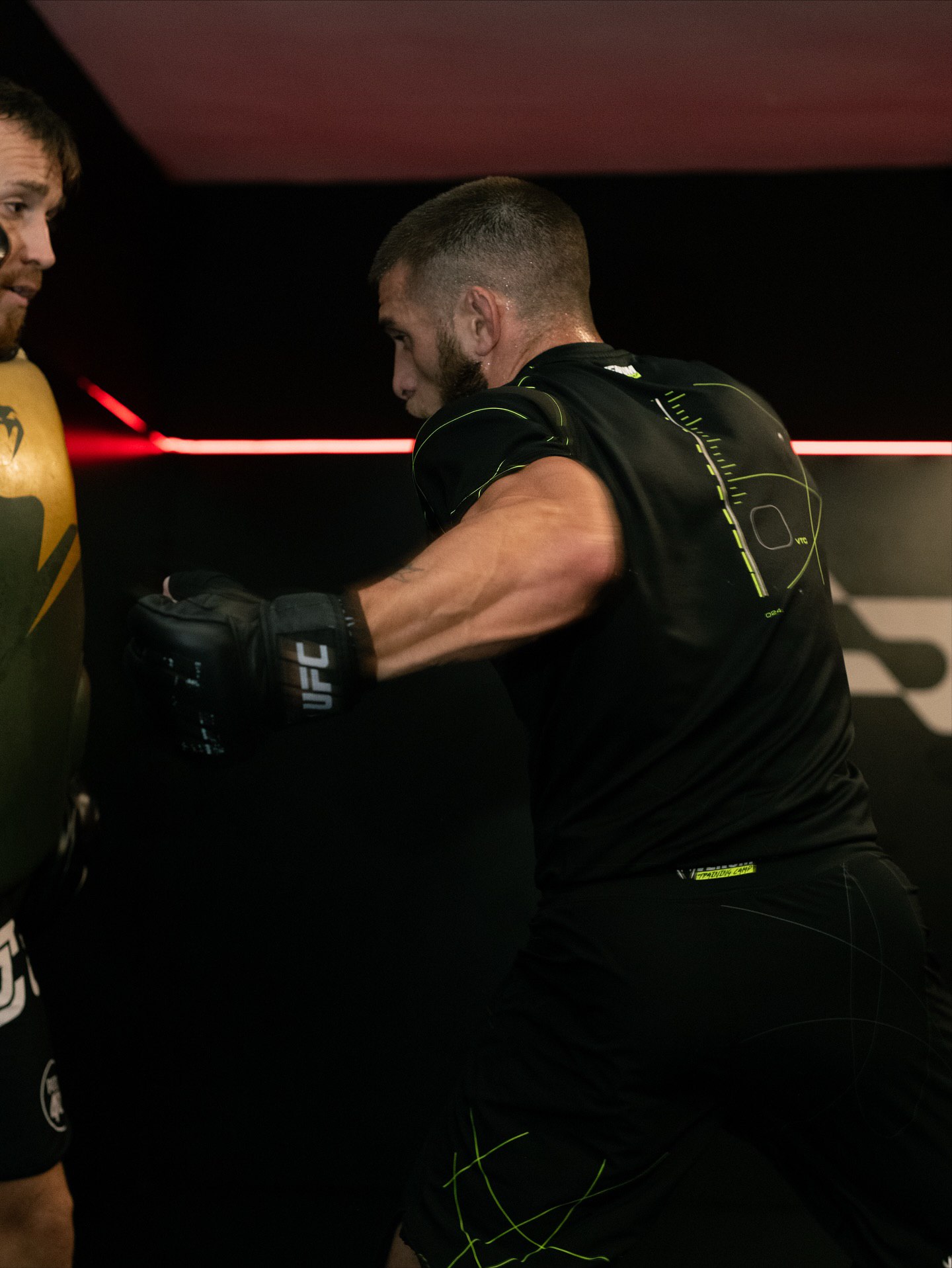 ایلیا توپوریا اهل کدام کشور است ایلیا توپوریا اهل کدام کشور است