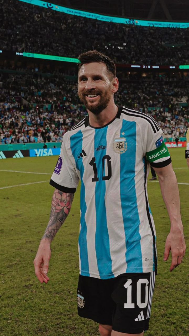 والپیپر مسی با جام جهانی