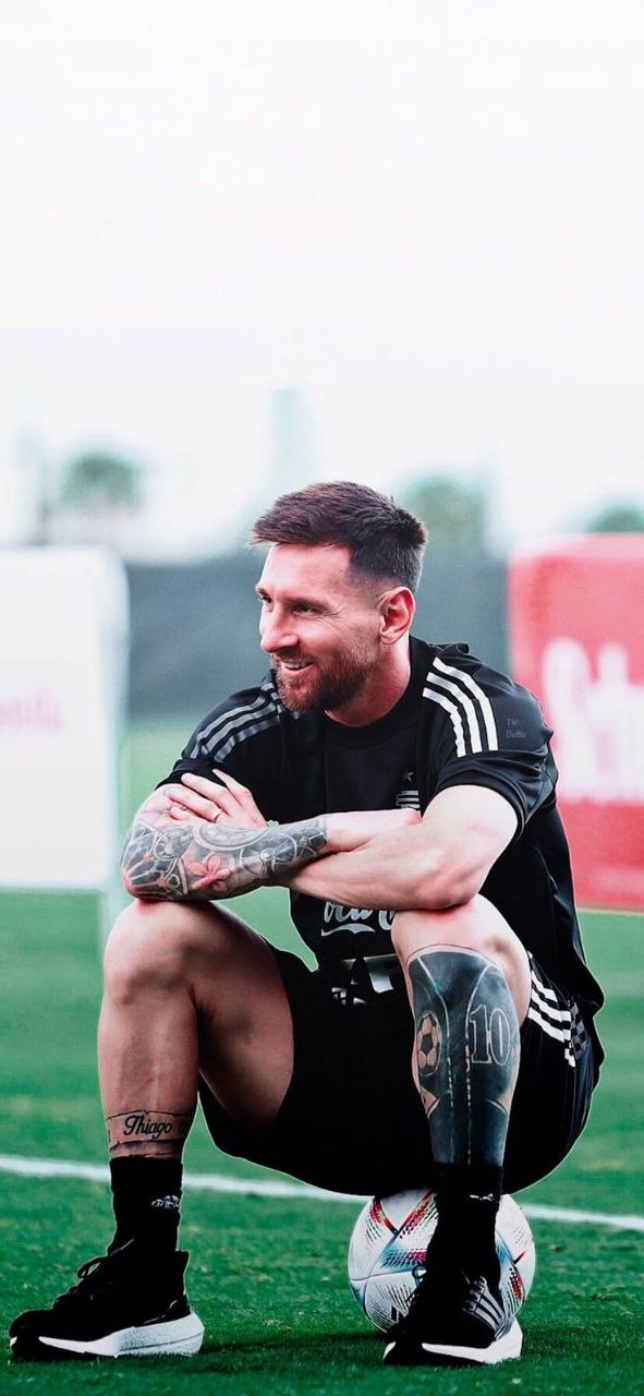 والپیپر گوشی از مسی