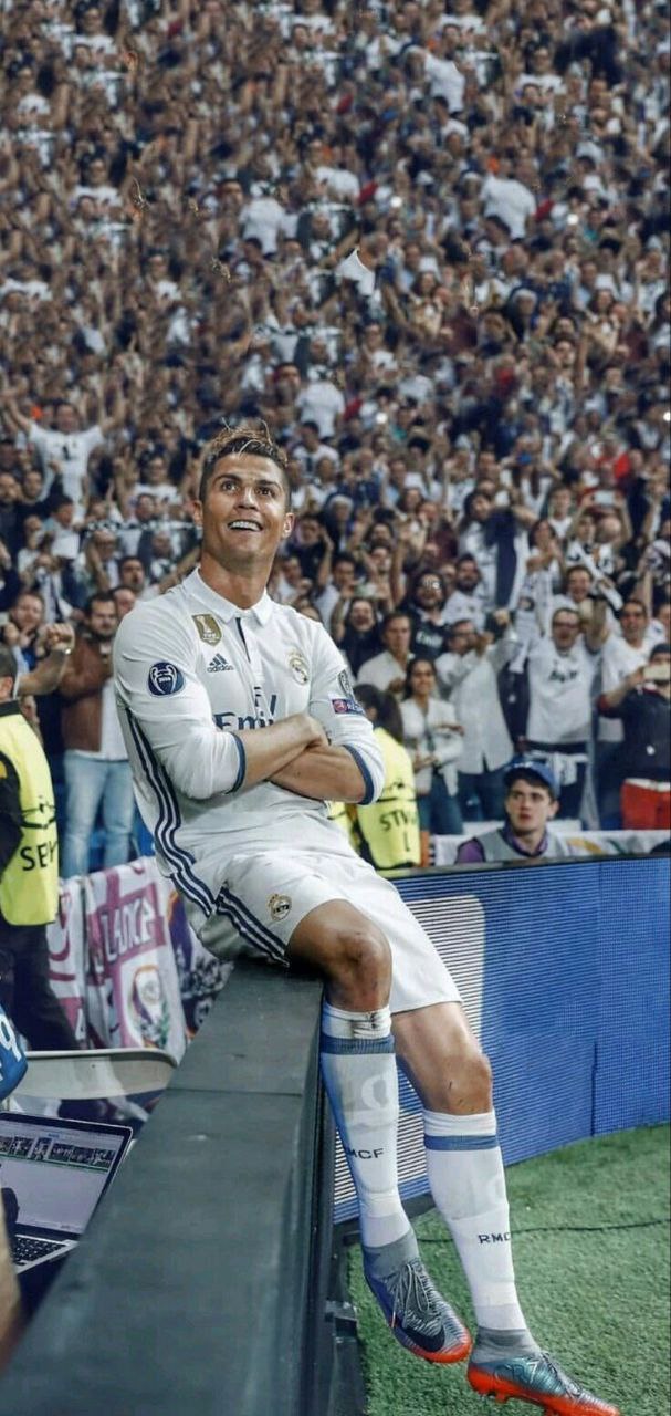 سایت کریستیانو رونالدو سایت کریستیانو رونالدو