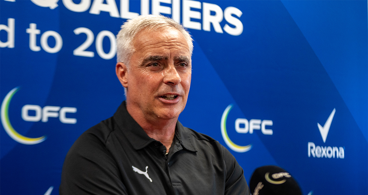 مربی فوتبال نیوزلند مربی فوتبال نیوزلند