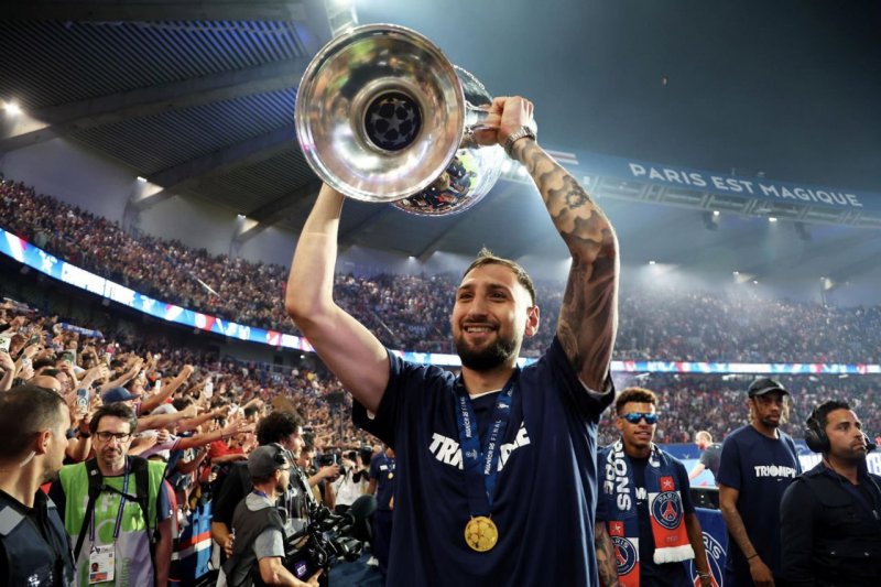 جانلوئیجی دوناروما جام جهانی جانلوئیجی دوناروما جام جهانی