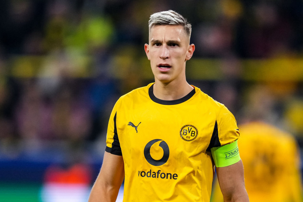 دستمزد نیکو اشلتربک