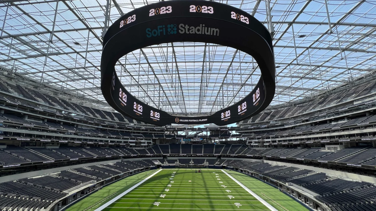 سوفای استادیوم