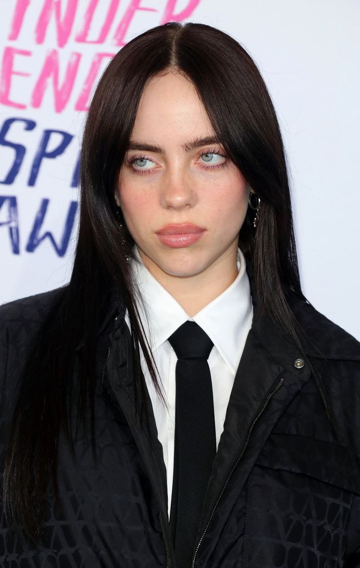 سکسی عکس بیلی آیلیش 