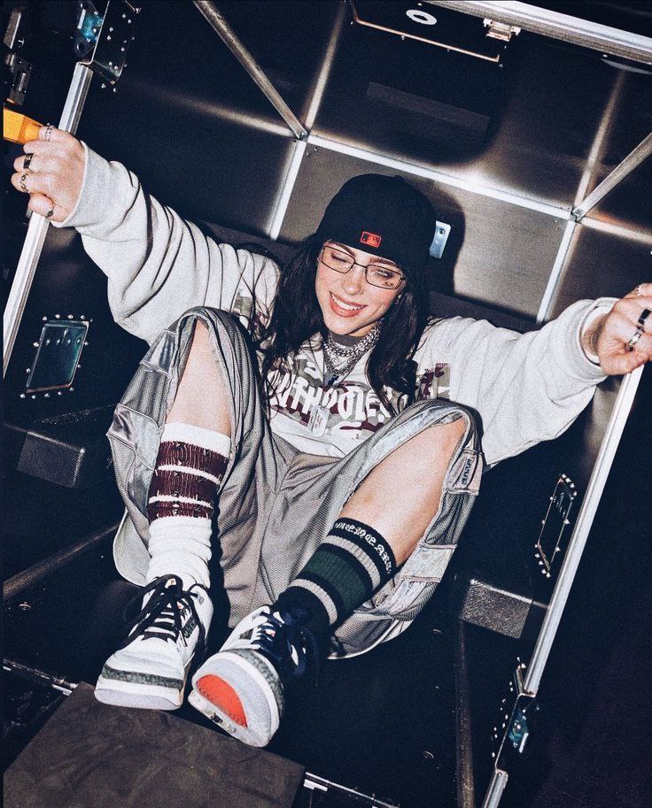 عکس های سکسی بیلی آیلیش 