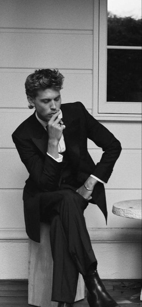 عکس آستین باتلر