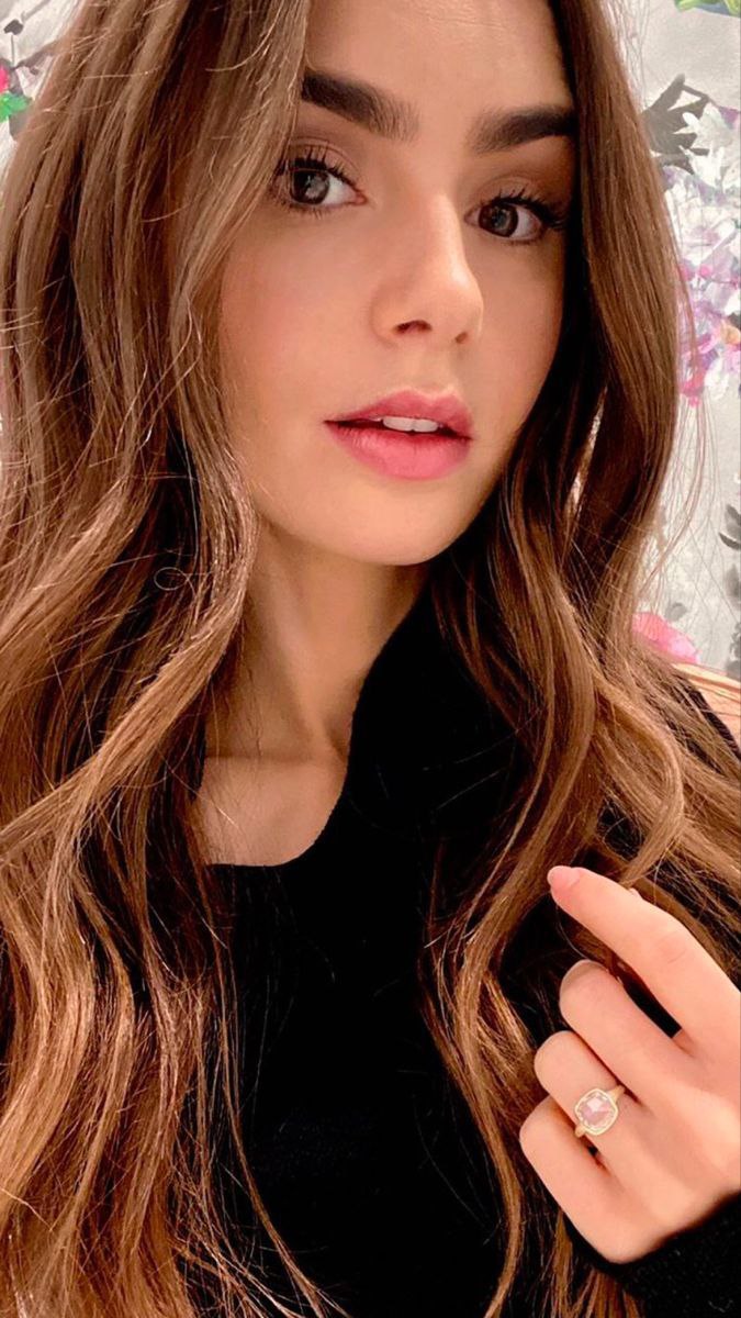 Lily Collins wallpaper