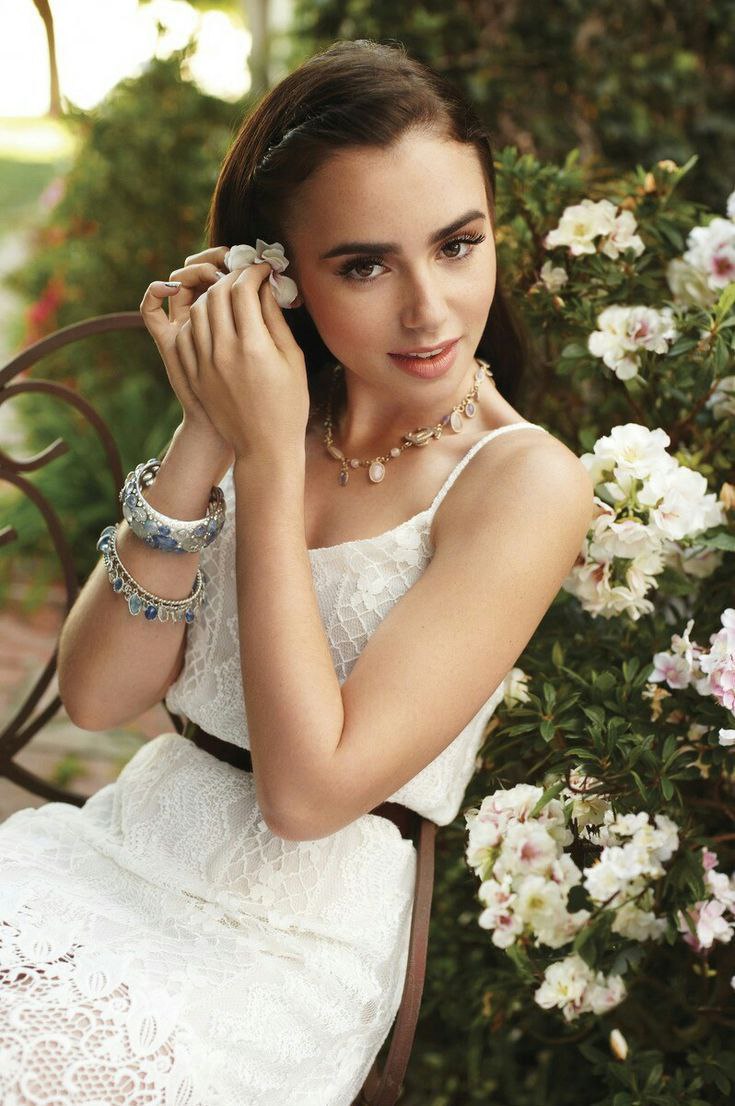 لیلی کالینز افتخارات